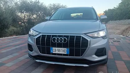 Usata Audi Q3 Business 150 CV (110 kW) 2020 Grigio SUV