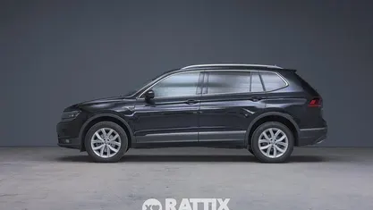 Usata VW Tiguan Allspace Advance 150 CV (110 kW) 2021 Deep black perlato SUV