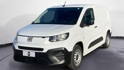 Bianco Usata 2024 Fiat Doblò Monovolume | 17.200 € (Super prezzo)