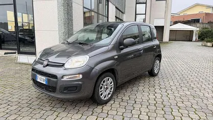 Grigio Usata 2018 Fiat Panda Easy Due volumi | 8800 € (Buon prezzo)
