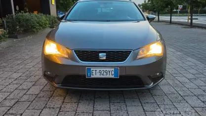 Usata Seat Leon Style 105 CV (77 kW) 2014 Grigio Station wagon