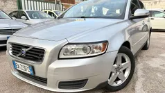 Argento Usata 2010 Volvo V50 R-Design Station wagon | 2850 € (Super prezzo)