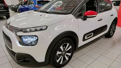 Usata Citroën C3 Shine 83 CV (61 kW) 2023 Bianco Utilitaria