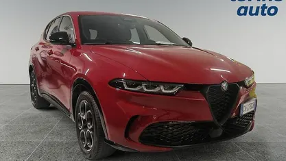 Rosso Usata 2024 Alfa Romeo Tonale Sprint SUV | 29.900 € (Buon prezzo)
