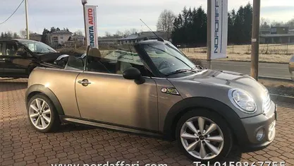 Usata Mini Cooper 122 CV (89 kW) 2014 Antracite Utilitaria