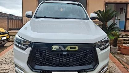Usata EVO Cross 4 136 CV (100 kW) 2023 Bianco Pick-up