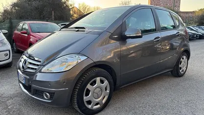 Usata Mercedes A160 Elegance 95 CV (69 kW) 2010 Grigio Berlina