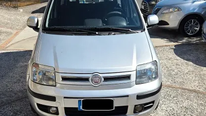 Usata Fiat Panda Dynamic 69 CV (50 kW) 2011 Grigio Utilitaria