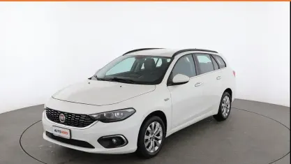 Usata Fiat Tipo Business 120 CV (88 kW) 2021 Bianco Berlina