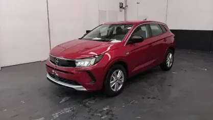 Usata Opel Grandland X Edition 131 CV (96 kW) 2024 Rosso SUV