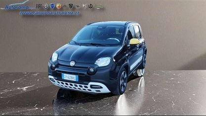 Usata Fiat Panda Cross Cross 69 CV (50 kW) 2025 Nero Utilitaria