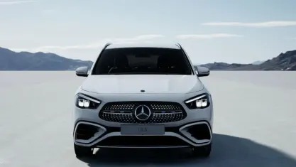 Nuova Mercedes GLA180 116 CV (85 kW) 2025 Bianco SUV