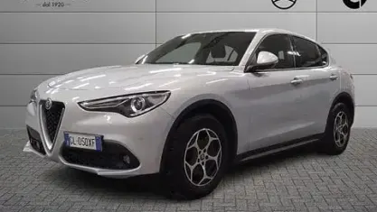 Usata Alfa Romeo Stelvio Business 190 CV (139 kW) 2022 Argento SUV