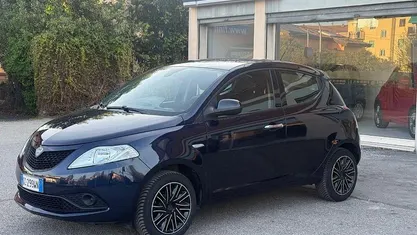 Usata Lancia Ypsilon Gold 71 CV (52 kW) 2020