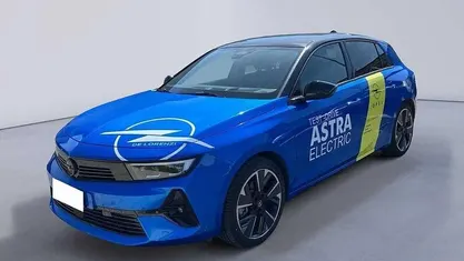 Usata 2023 Opel Astra Station wagon | 26.800 € (Buon prezzo)