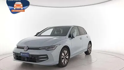 Usata 2024 VW Golf Edition Berlina | 27.300 € (Buon prezzo)