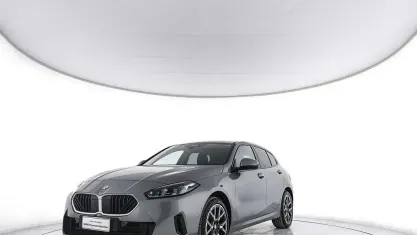 Usata BMW 118 Comfort Edition 150 CV (110 kW) 2025 Skyscraper grey metallic Utilitaria