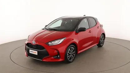 Usata Toyota Yaris Hybrid Style 116 CV (85 kW) 2022 Rosso