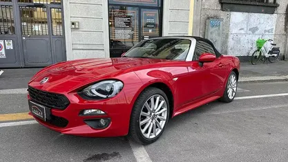 Usata Fiat 124 Spider Lusso 140 CV (102 kW) 2018 Cabrio