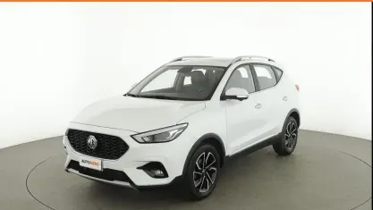 Usado MG ZS Luxury 111 CV (81 kW) 2023 Blanco SUV