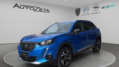 Usata Peugeot 2008 Allure 110 CV (80 kW) 2022 Blu/azzurro SUV