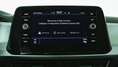 Usata VW T-Roc Life 150 CV (110 kW) 2025 SUV