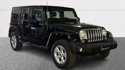 Nero Usata 2016 Jeep Wrangler Sahara SUV | 29.900 € (Super prezzo)