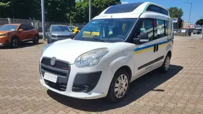 Usata Fiat Doblò Dynamic 90 CV (66 kW) 2012 Bianco Monovolume