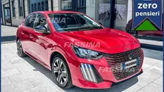 Rosso Usata 2024 Peugeot 208 Allure Due volumi | 16.600 € (Buon prezzo)
