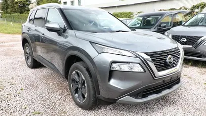 Gebraucht Nissan X-Trail N-Connecta 163 PS (119 kW) 2026 SUV