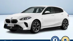 Bianco pastello Usata 2024 BMW 118 Comfort Edition Due volumi | 33.900 € (Buon prezzo)