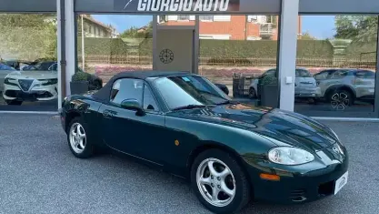 Usata Mazda MX5 110 CV (80 kW) 2001 Verde Cabrio