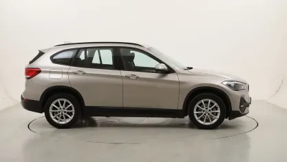 Usata BMW X1 Advantage 116 CV (85 kW) 2022 Argentoargento SUV