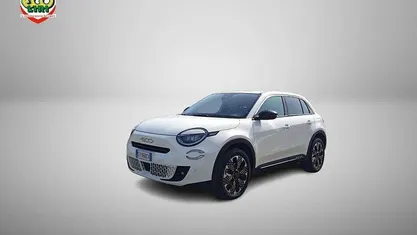 Usata Fiat 600 La Prima 110 CV (80 kW) 2025 Bianco SUV