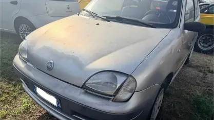 Usata Fiat Seicento 53 CV (38 kW) 2002 Grigio Utilitaria