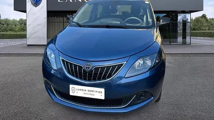 Blu/azzurro Usata 2024 Lancia Ypsilon Due volumi | 12.950 € (Buon prezzo)