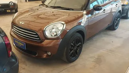 Usata Mini Cooper D Countryman 111 CV (81 kW) 2013 Marrone SUV