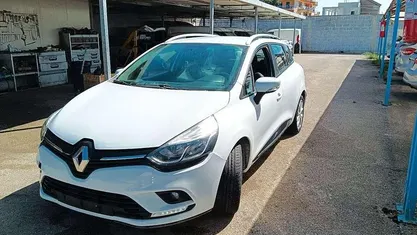 Bianco Usata 2018 Renault Clio GrandTour Station wagon | 6800 € (Ottimo prezzo)