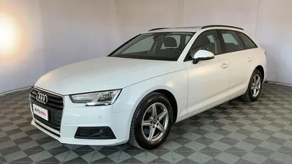 Usata Audi A4 122 CV (89 kW) 2019 Bianco