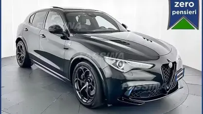Usata Alfa Romeo Stelvio Quadrifoglio 510 CV (375 kW) 2022 Nero SUV