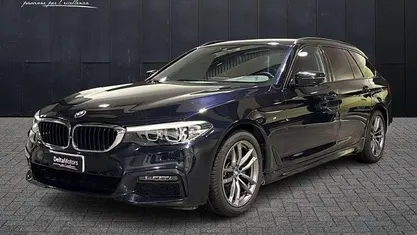 Blu scuro metallizzato Usata 2019 BMW 520 M Sport Station wagon | 22.700 € (Buon prezzo)