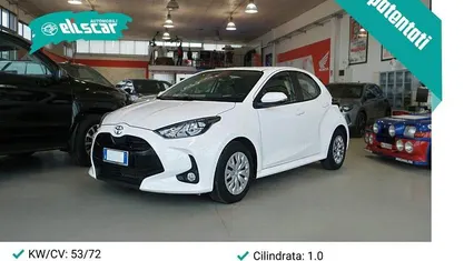 Usata Toyota Yaris Active 72 CV (52 kW) 2023 Utilitaria