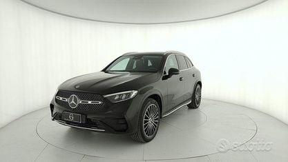 Usado Mercedes GLC300e Advanced 197 CV (144 kW) 2023 Negro SUV