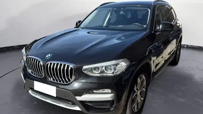 Usata BMW X3 Luxury Line 265 CV (194 kW) 2020 Grigio metallizzato scuro SUV