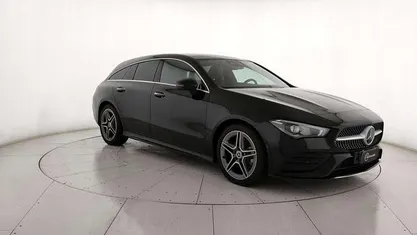 Nero Usata 2021 Mercedes CLA220 Shooting Brake Station wagon | 33.900 € (Molto cara)