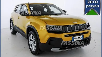 Usata Jeep Avenger Altitude 101 CV (74 kW) 2023 Giallo SUV