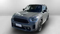 Moonwalk grey metallic Usata 2022 Mini Cooper Countryman Business SUV | 27.500 € (Buon prezzo)