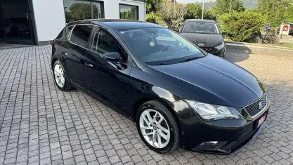 Usata Seat Leon Style 105 CV (77 kW) 2014 Nero Berlina