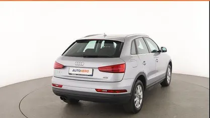 Käytetty Audi Q3 Business 180 HP (132 kW) 2016 Hopea Katumaasturi