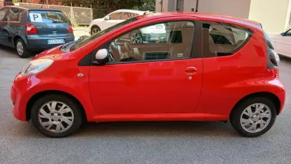 Usata Citroën C1 68 CV (50 kW) 2010 Rosso Utilitaria